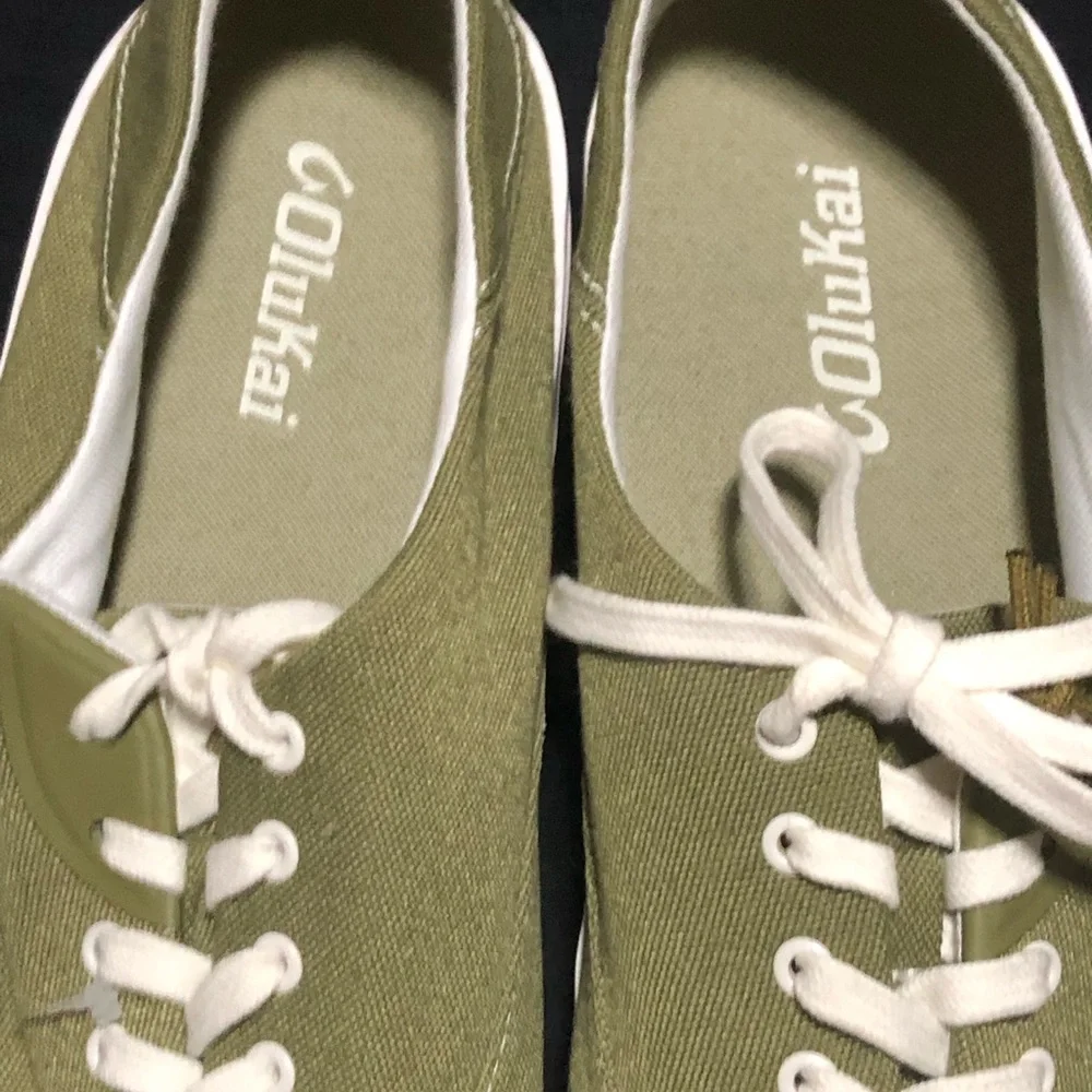 Olukai Desert Moss Green Tradewind Lightweight Canvas Comfort Shoes Men, Size 9